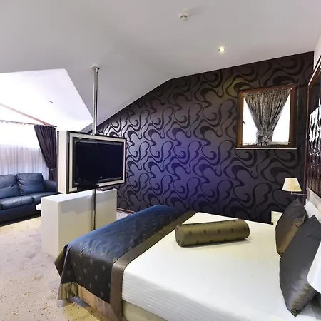 Blueberry Boutique Otel 4*